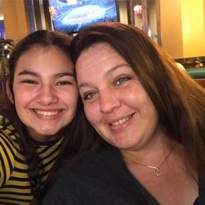 Meet your Posher, Noelia